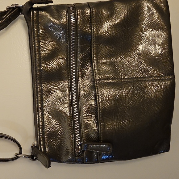 Vtg AVON Patent Gray Faux Leather Crossbody Bag - Picture 4 of 11